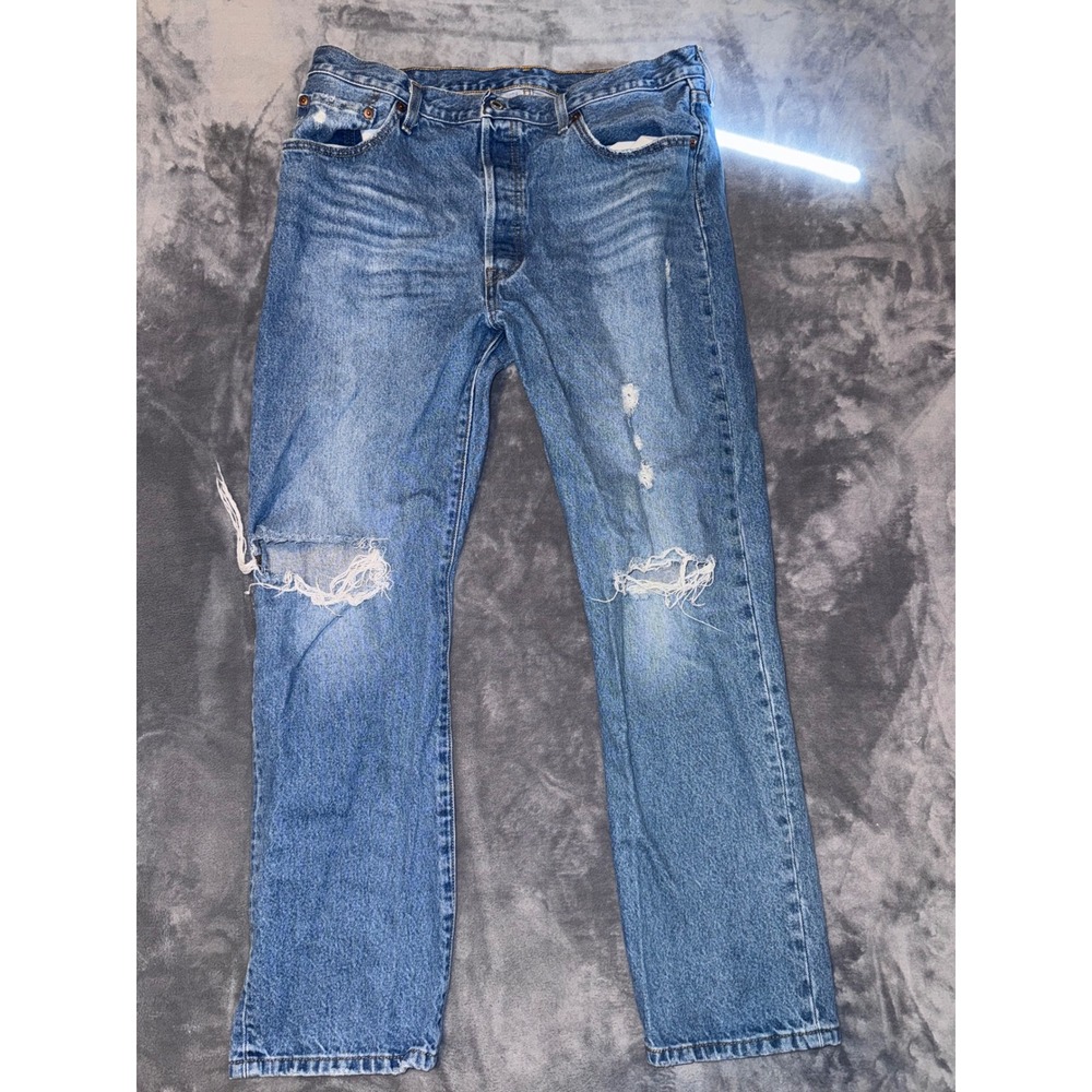 Levis 501 Original Fit Distressed Button Fly Jeans Medium Wash W34 L30